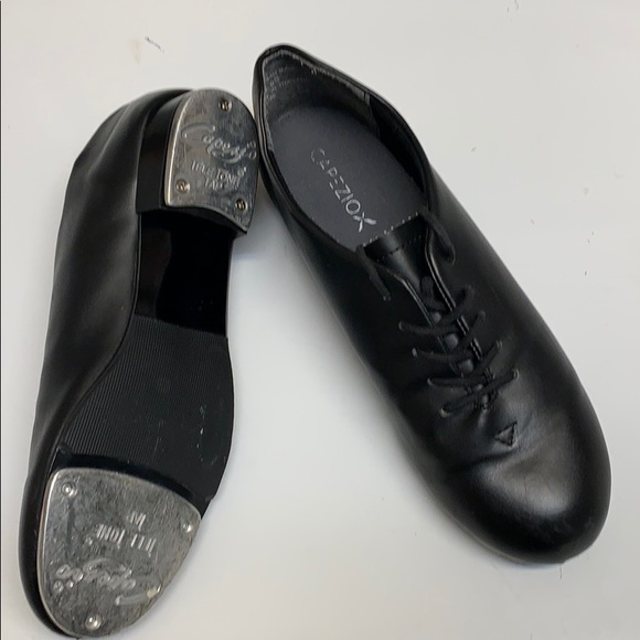 White tap shoes one pair 7 one pair 8 in WS10 Sandwell for 2 00 for sale Shpock White tap shoes one pair 7 one pair 8 in WS10 Sandwell for 2 00 for sale Shpock